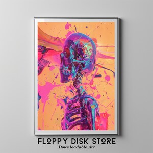 Puede incluir: Una pintura abstracta colorida de un esqueleto con una cabeza de cráneo. El cráneo está hecho de vidrio y está lleno de pintura rosa, azul y morada. El fondo es de un naranja brillante con salpicaduras de pintura rosa y azul.