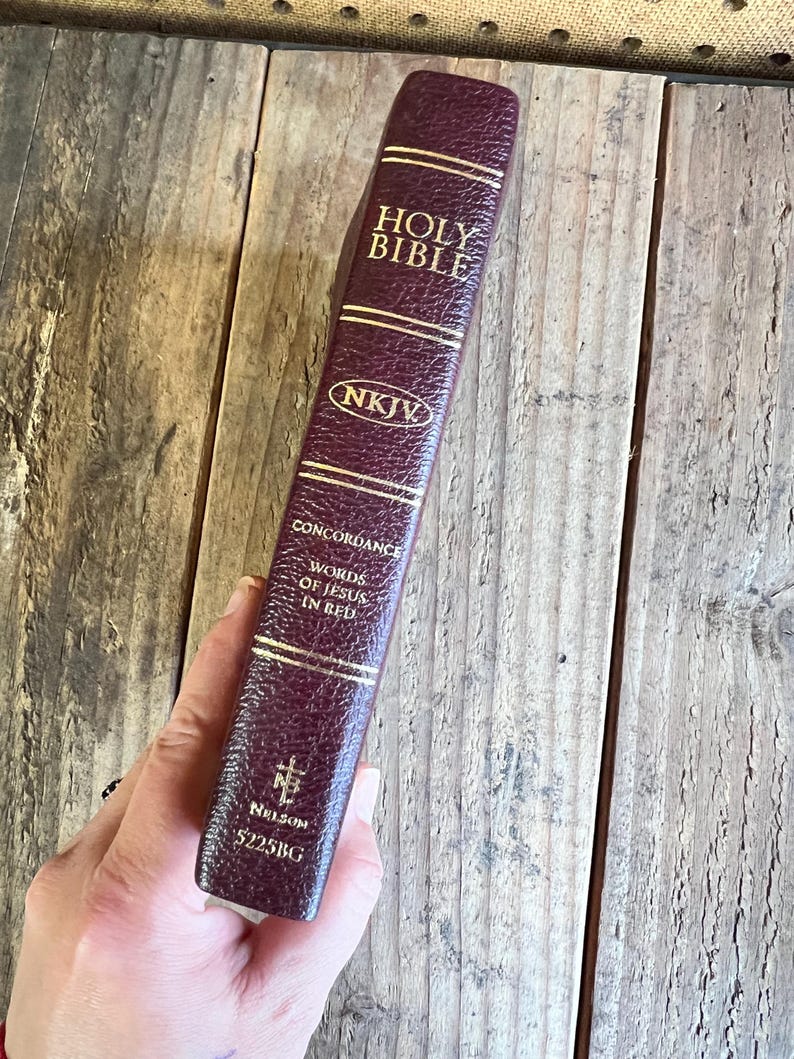 Vintage 1990s Burgundy Holy Bible NKJV Concordance New King James ...