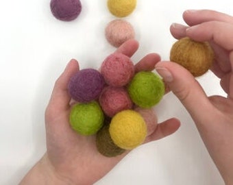 100% Felt Balls / BLOSSOMS • Loose Parts Play • Nature Play • Natural Toys • Open ended Play • Imaginative Play ∙Sustainable Toys