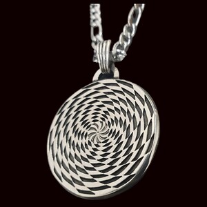 Cosmic Energy Sensor Pendant 3 cm 18 gr in 925 Sterling Silver handmade