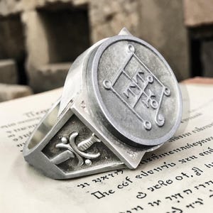 Anello con spada del Conte Presidente Botis Ars Goetia Master's Sword, argento sterling 925, amuleto di unione e profezia, 2,2 x 1,8 cm | 18 gr, fatto a mano, Demone 17