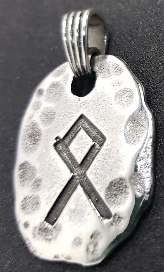 Viking Rune Pendant Odal 925 Sterling Silver Amulet of Heritage