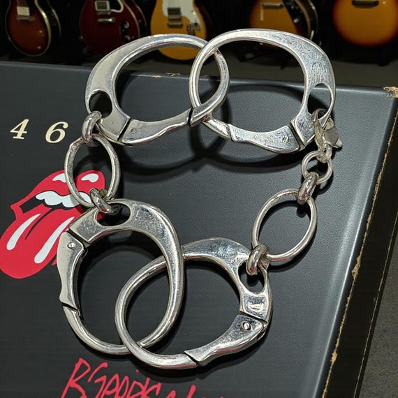 キース・リチャーズ風ハンドカフブレスレット。925シルバー製。3cmの