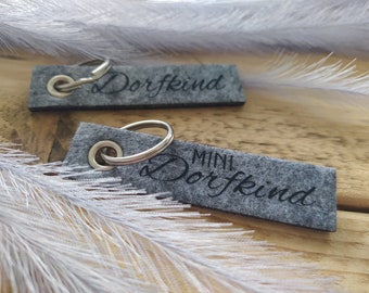 Schlüsselanhänger Dorfkind | Mini Dorfkind |  Geschenkidee | personalisiert