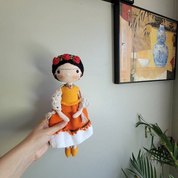 Christmas Gift, Gifts  for Her, Frida Kahlo Crochet Doll, Frida Inspired Doll, Mexican Doll, Frida Kahlo Amigurumi, Mexican Painter,