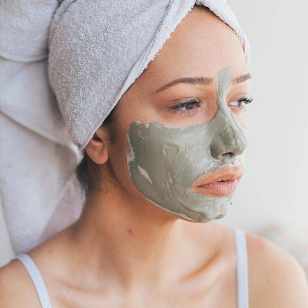 100% Natural Kaolin Clay- Face Mask Exfoliating Detox Treatment Powder