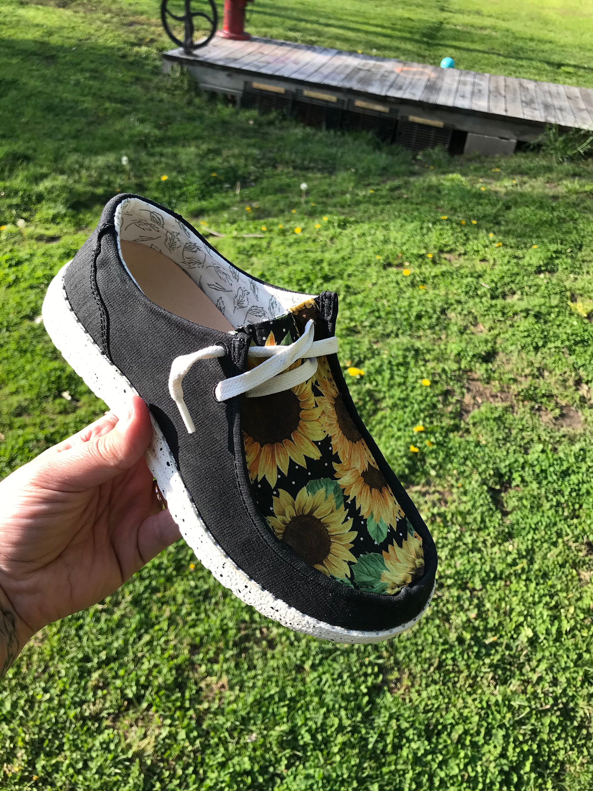 custom made hey dudes