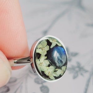 Pressed Flower And Rainbow Moonstone Crystal Ring image 7