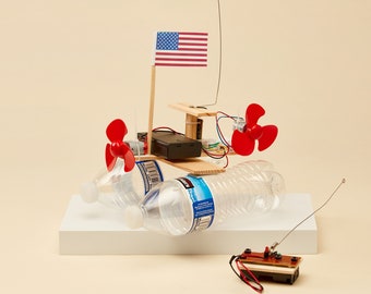 DIY Kit Radio Controlled Boat - Educational STEM Toy for Kids, Fun Science Crafts STEM Kit