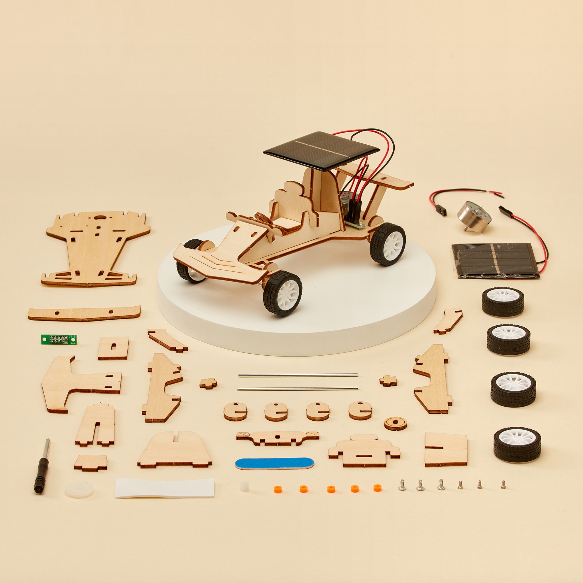 The Crafty Scientist: DIY Car Essentials Box