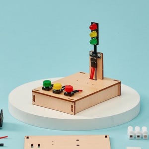 DIY Kit Traffic Lights - Educational STEM Toy for Kids, Fun Science Crafts STEM Kit