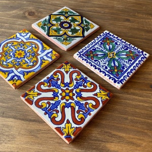 Mexikanische Keramik Untersetzer: Hacienda Stil Talavera Dekor, 4er Set