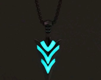 Luminous Mens necklace, Glow in the dark Mens accessories, Mens arrow pendant necklace