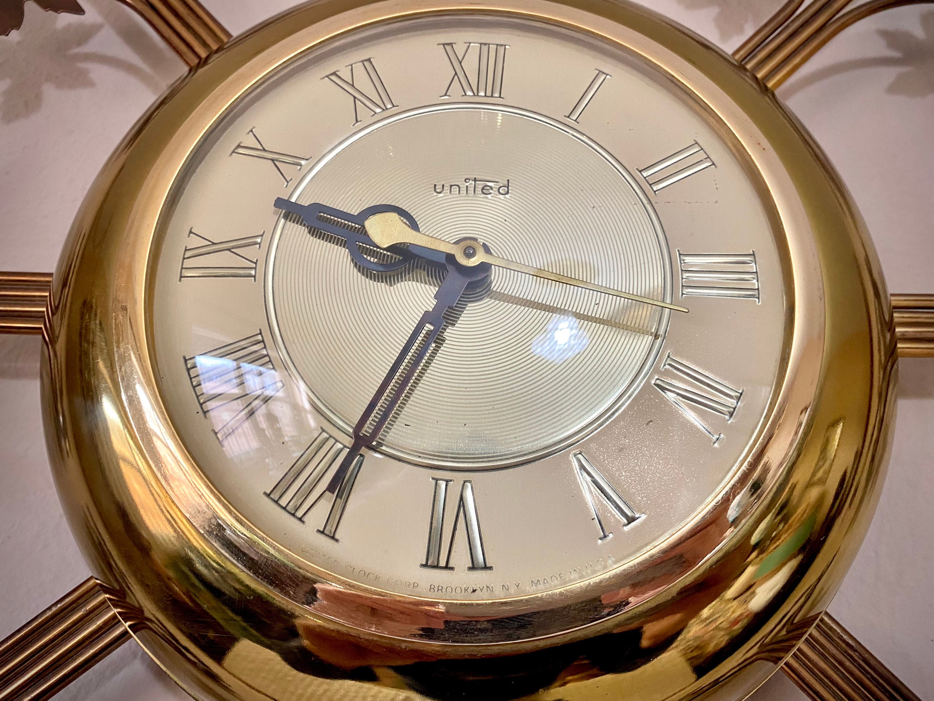 United Clock Model No. 20 Ivy Leaf Starburst Wall Clock Etsy