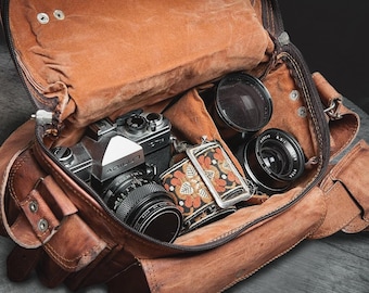 Personalized Leather Camera Bag, Handcrafted DSLR Messenger Bag, Mirrorless Camera Case, Camera Case for Women and Men