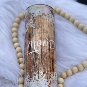 Mom floral barn wood Mother’s Day gift glitter epoxy tumbler cup 20 oz cup