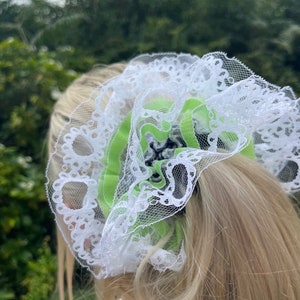 Beautiful   Gingham lace  Scrunchie , 4 layers of lace