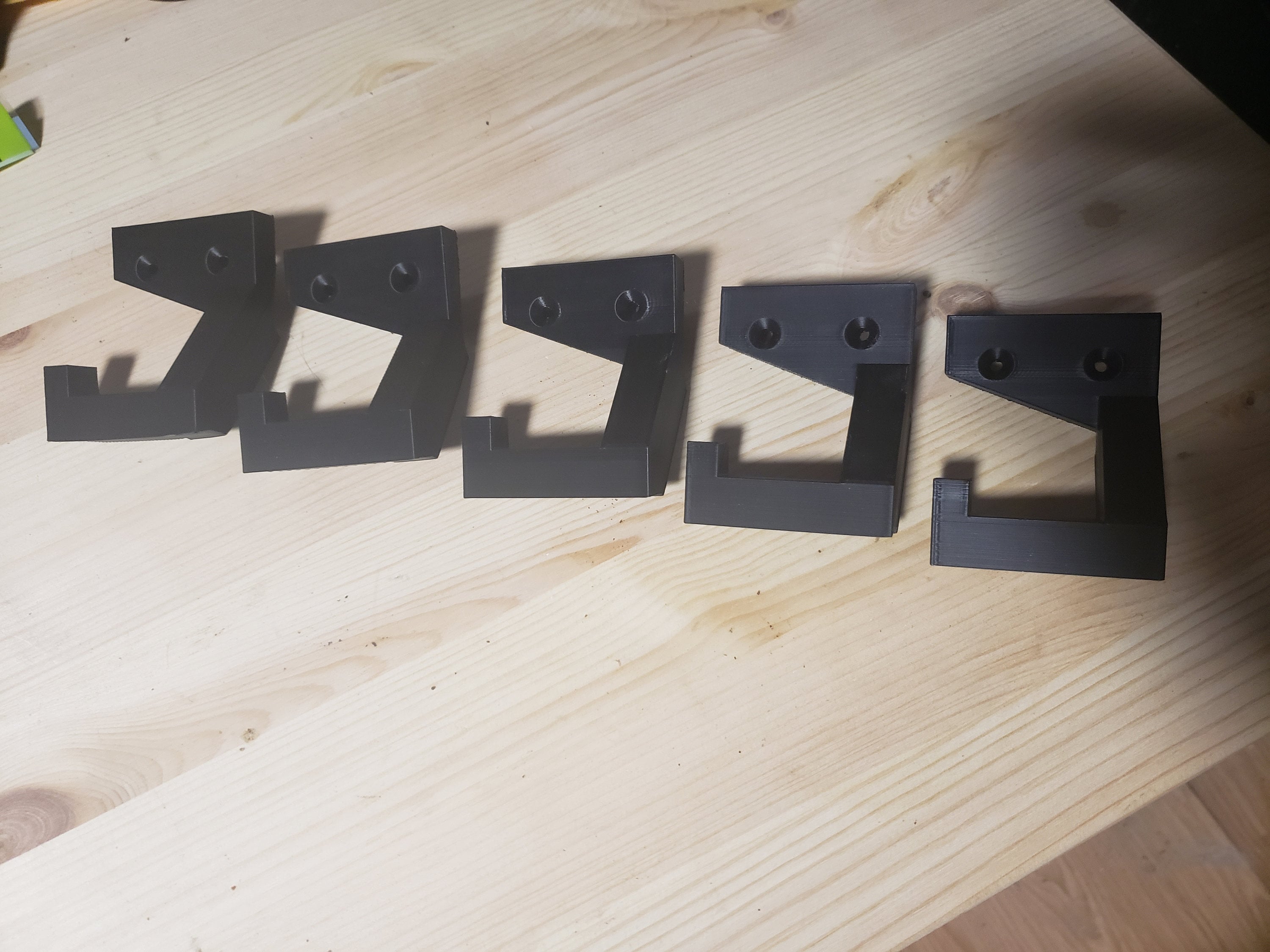 Chainsaw Storage Hooks at Erika Gabaldon blog