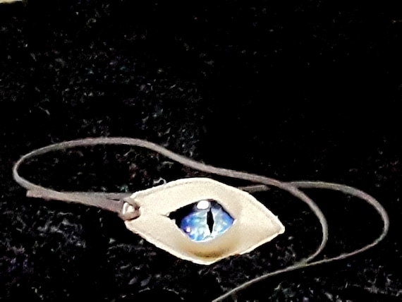 Dragoneyez Necklace
