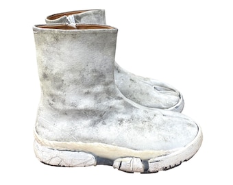 Maison Margiela Fusion - Tabi white painted boots