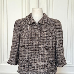 Chanel Fall 2005 Gray Tweed Cropped Jacket 3/4 Sleeves Size 40 / M