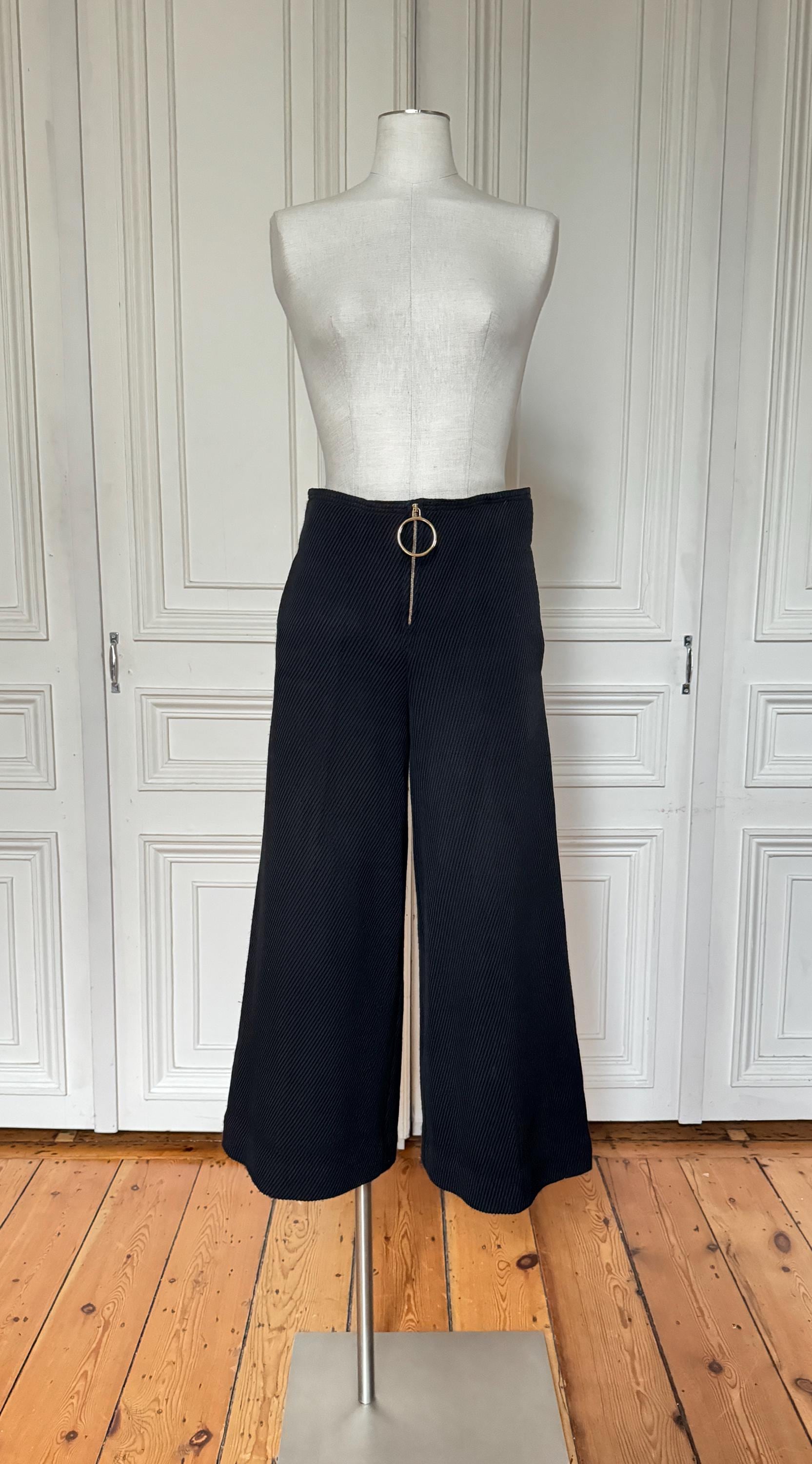 CELINE by Phoebe Philo ワイドパンツ Celine by Phoebe Philo Pre-fall 2015 Black Corduroy Wide-leg Pants