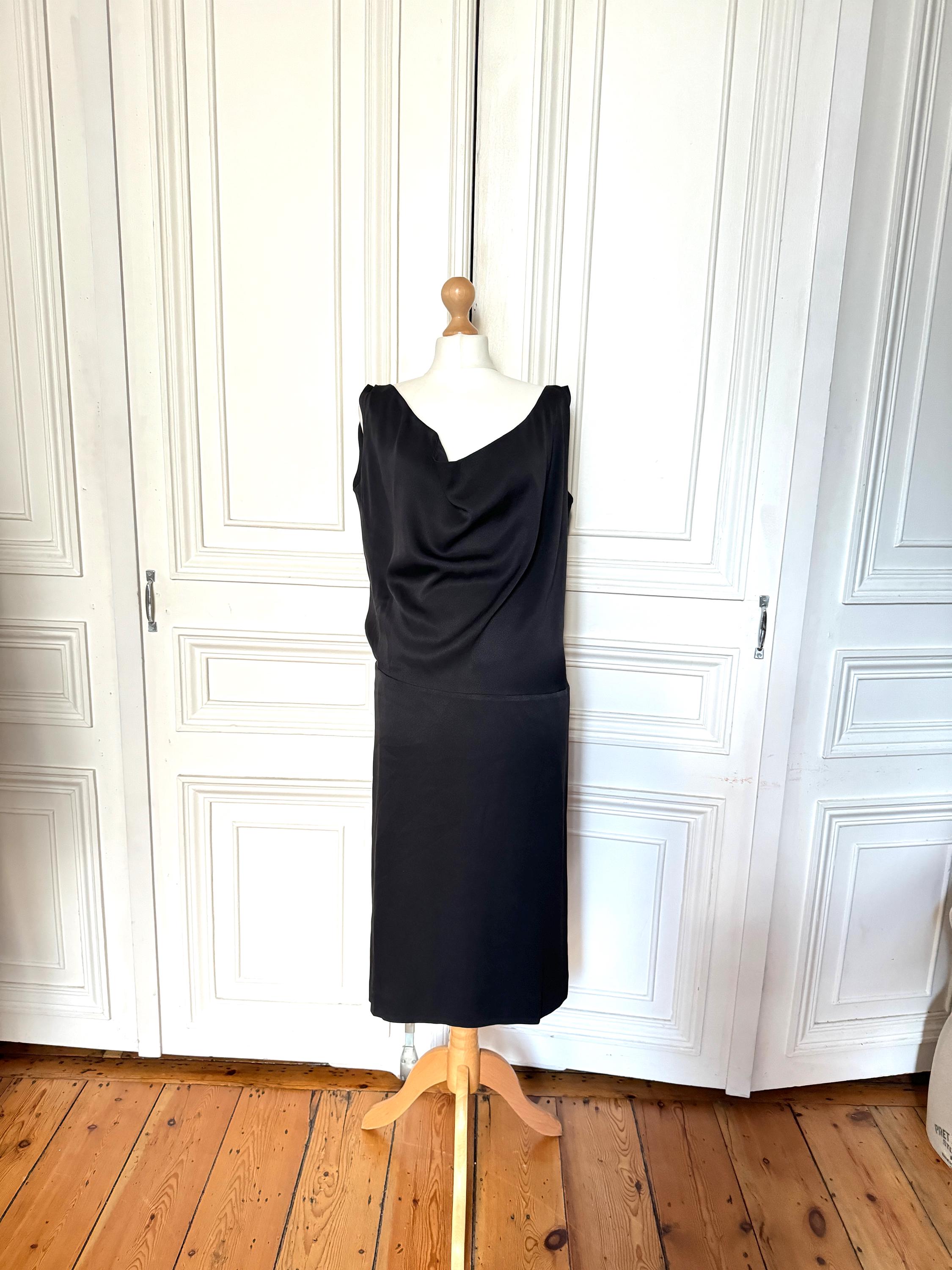 alexander mcqueen silver jacquard no sleeve dress vintage ALEXANDER MCQUEEN 2010 Angels Demons Runway gold medieval jacquard dress IT40 S For Sale at 1stDibs