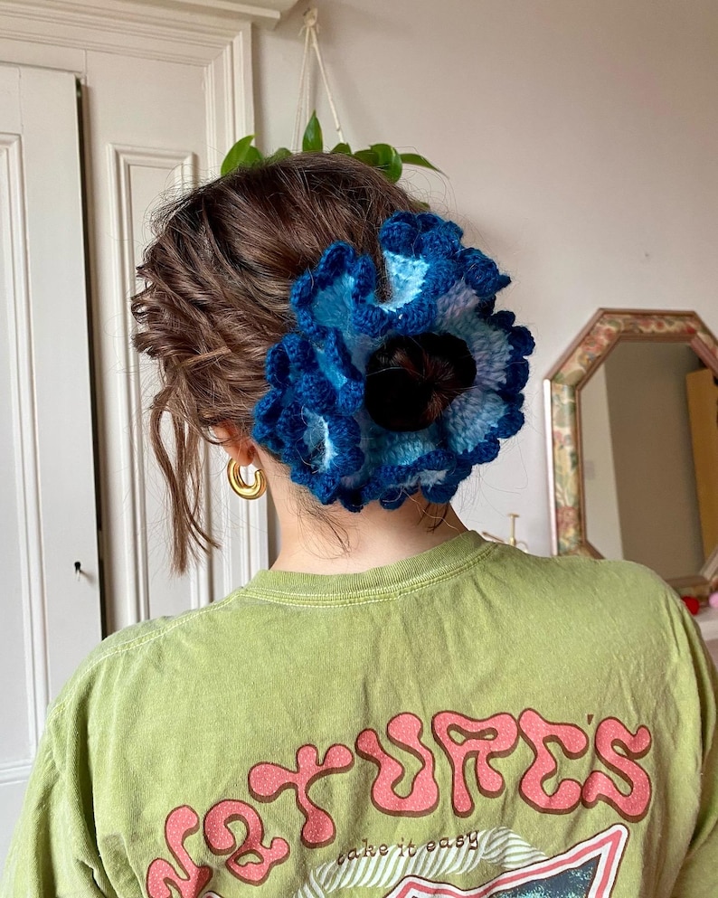 Crochet Mega Ruffle Scrunchie Pattern (PDF Pattern) image 8