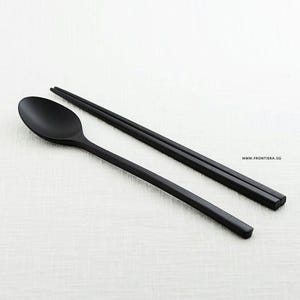 mytablesecret 2/4 Set Premium Korean lacqured Wooden Spoon & Chopstick. Utensil flatware with Free Custom Engraving on