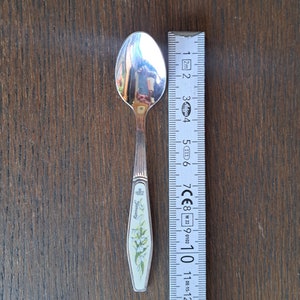 Royal Albert Flower of the Month series theelepel per stuk te koop