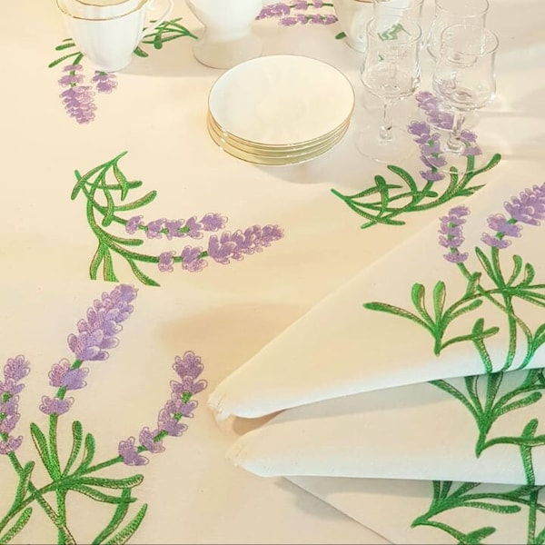Table linen Lavender | Napkin Lavender|Square tablecloth Lavender | Lavender Cotton napkins|Lavender embroidered napkins|Lavender table wear