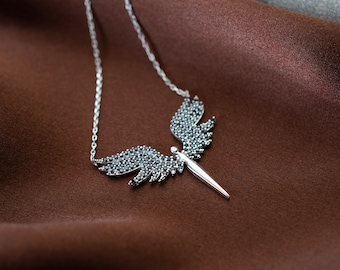 Silber Erzengel Michael Halskette Engel Flügel Halskette Zierlicher Handgemachter Schmuck Engel Anhänger St.Michael Religiöses Weihnachtsgeschenk für Sie