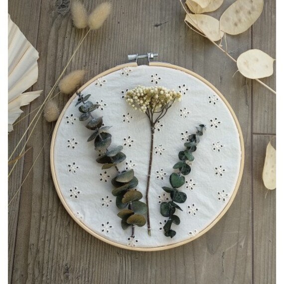 Décoration Murale Tambour Tissu et Fleurs Séchées Tendance Green Slow Deco Responsable