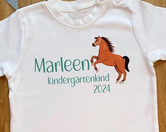 Kindergartenkind T-Shirt Pferd personalisiert, mehrfarbig, verschiedene Größen