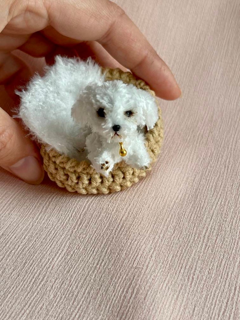 Miniature realistic maltese dog ooak tiny white puppy 1 to 6 scale Blythe friend dollhouse miniatures collectible toy image 3