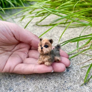 Miniature realistic Yorkie OOAK Yorkshire terrier dog 1 to 6 scale doll pet friend dollhouse miniature handmade mini pocket Teddy toy