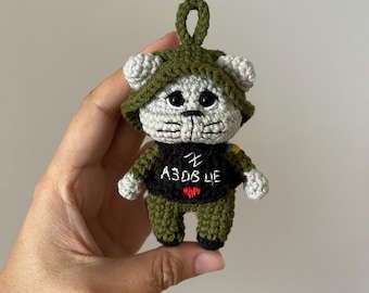 Crochet cat ZSU soldier Ukrainian military cat patriotic souvenir from Ukraine Fighting cat in the uniform of the Ukrainian army keychain