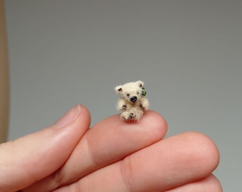 Micro crochet bear artist Teddy bear OOAK 1 cm 0.4 inch cute little soft plushie bear cub doll pet friend Collectible toy exclusive gift