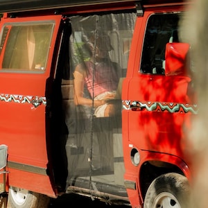 Magnetic Bug Mesh Screen Compatible with VW T3 Westfalia in BLACK