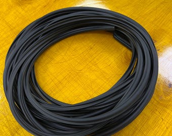 Perfil de relleno para techo elevable VW T4/Ford Nugget en negro 8-10 m
