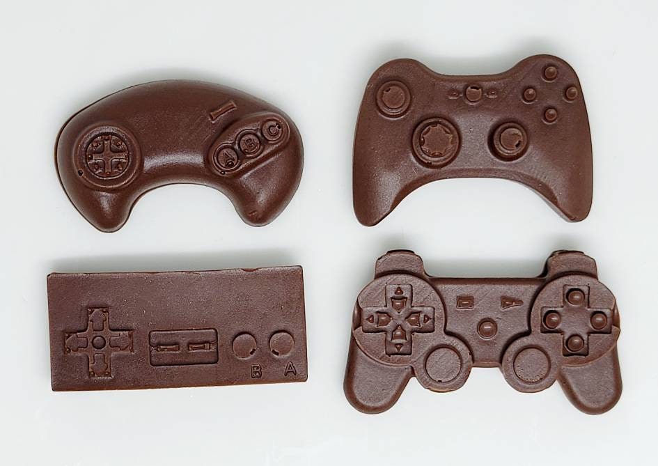 Video game controller mini chocolate candy.. 1 Dozen Etsy