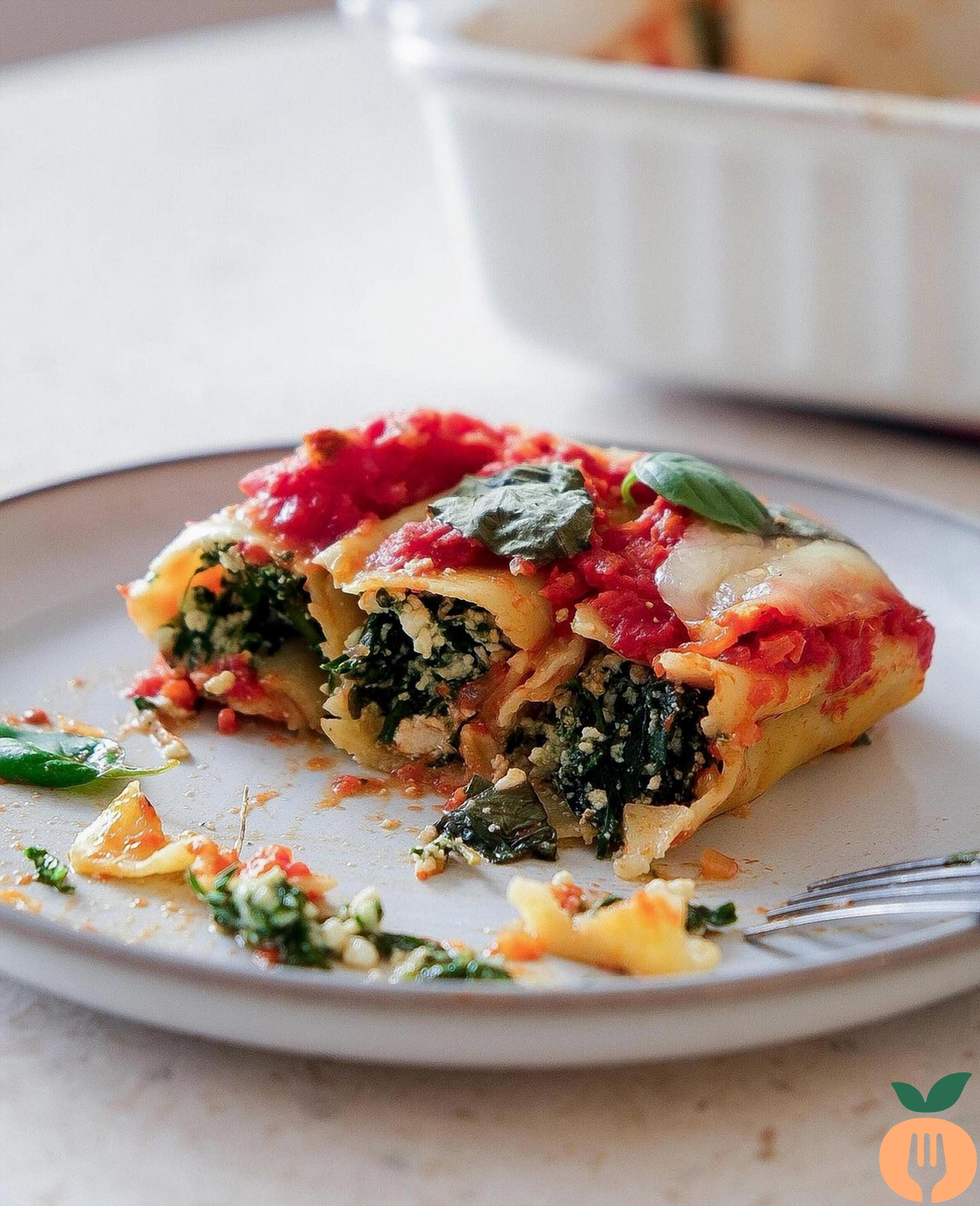 Cannelloni with Spinach and Tomato Sauce
