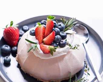 Mini Pavlova Recipe PDF (Cups + Grams) | Printable | Crisp Meringue, Cream & Fruit | Instant Download