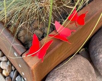 Metal Butterfly Garden Art: Magnetic Yard Decor