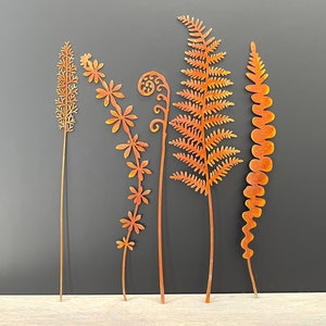 Rusty Fern Leaves - Rusted Metal Plant Stake - Home and Garden Decor - Metal Garden Art Ornament - Garden Decor - Outdoor Patio Furniture