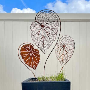 Leaf Sculpture for wall decor or plant pot - rusty garden art outdoor ornaments - floral metal yard art - patio furniture