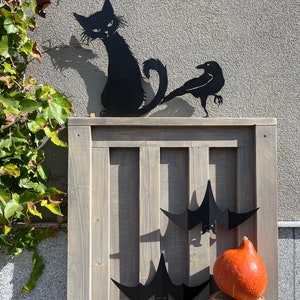 Set of 4 Spooky Halloween Ornaments for Fence and Tree Decoration - Metal Garden Art - Creepy Outdoor Accents - Halloween Eve Porch Decor