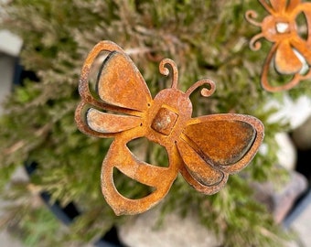 Pieu de plante abeille en métal rouillé - sculpture de décoration de jardin rustique - touche artistique pour le jardin - accessoires de cache-pot - ornement de jardin extérieur en métal