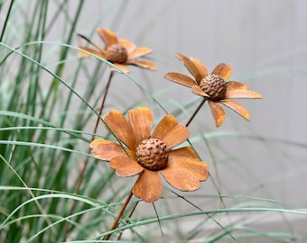 3D Kamille-Gänseblümchen Metallskulptur - Rostiger Gartenstecker - Verrosteter Blumenhof Dekor - Outdoor Gartenkunst