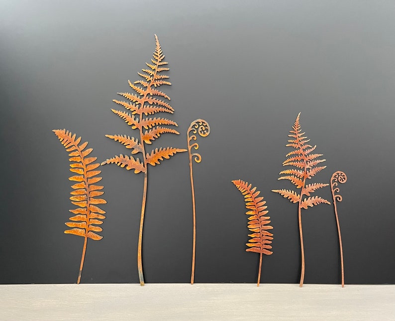 Rusty Fern Leaves Metal Bouquet Rusted Metal Plant Stake Home and Garden Decor Ornament Metal Garden Art Furniture Garden Decor Gift image 2